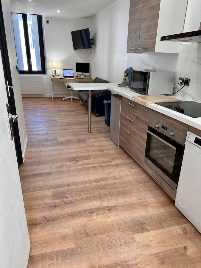 Les Appartements Du Palais Каркасон Екстериор снимка