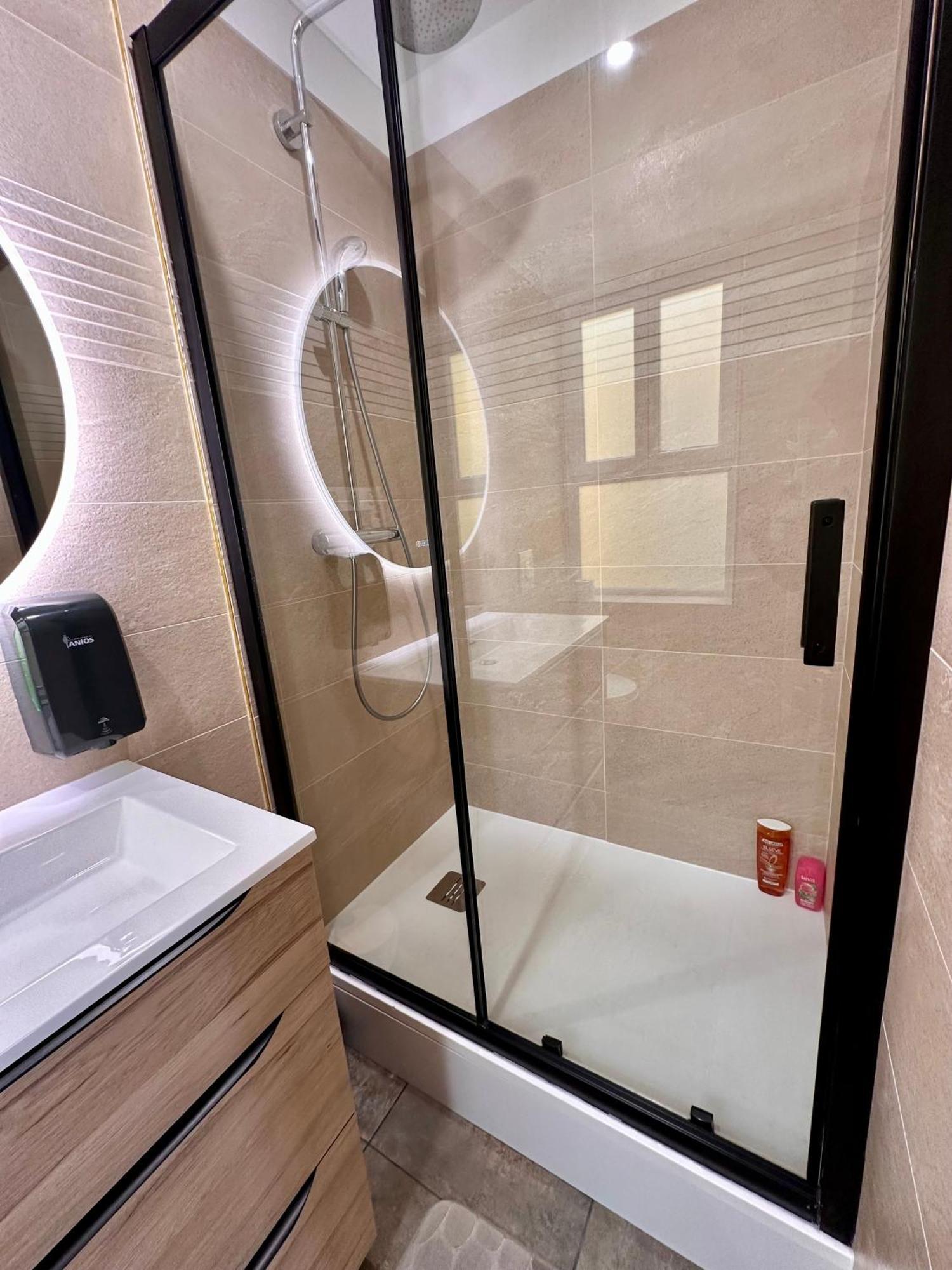 Les Appartements Du Palais Каркасон Екстериор снимка