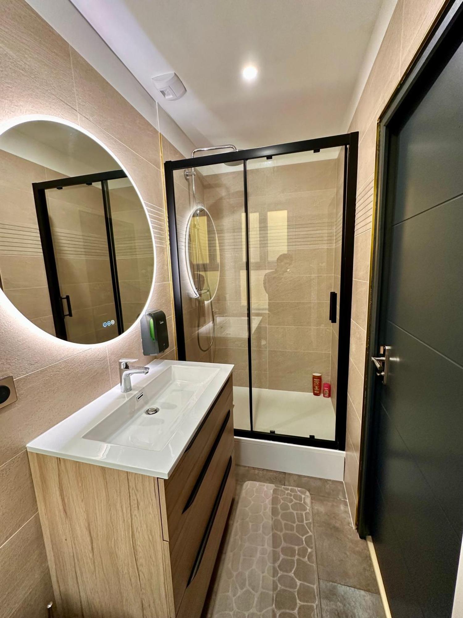 Les Appartements Du Palais Каркасон Екстериор снимка