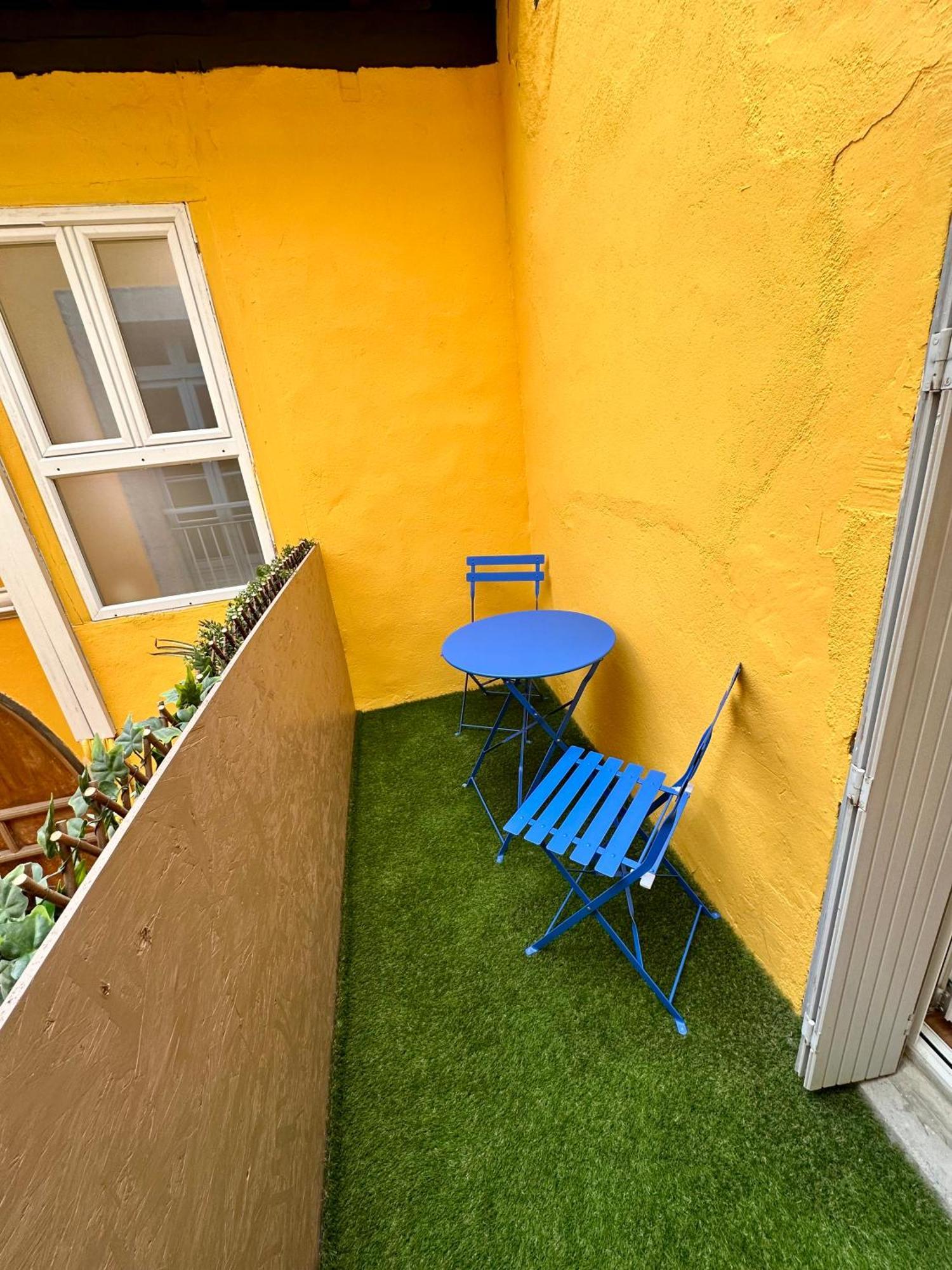 Les Appartements Du Palais Каркасон Екстериор снимка